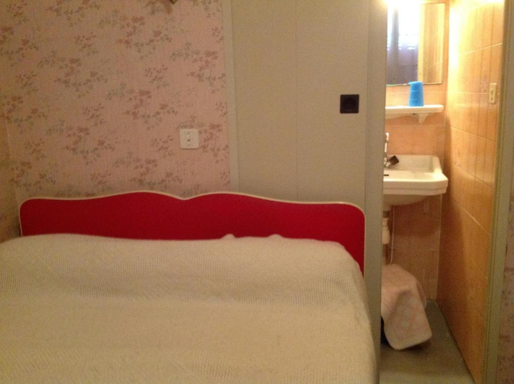 Hotel Maria Lourdes Phòng bức ảnh